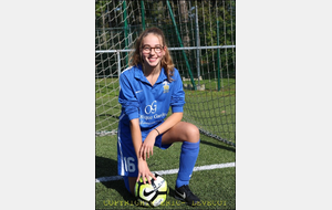 U16F : &quot;Les pipelettes de Sèvres à l'oeuvre...&quot;