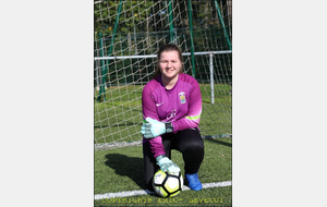 U16F : &quot;Les pipelettes de Sèvres à l'oeuvre...&quot;