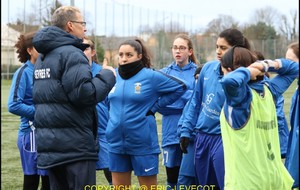 U16F : &quot;Des pipelettes en panne d'inspiration!&quot;