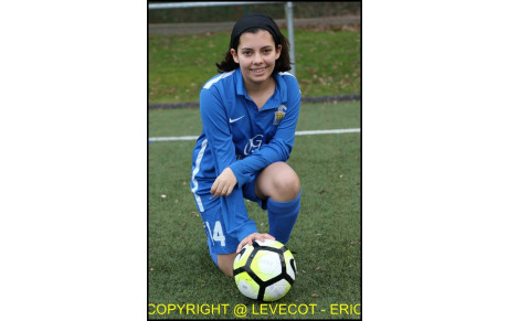 U16F : &quot;Les pipelettes de Sèvres à l'oeuvre...&quot;